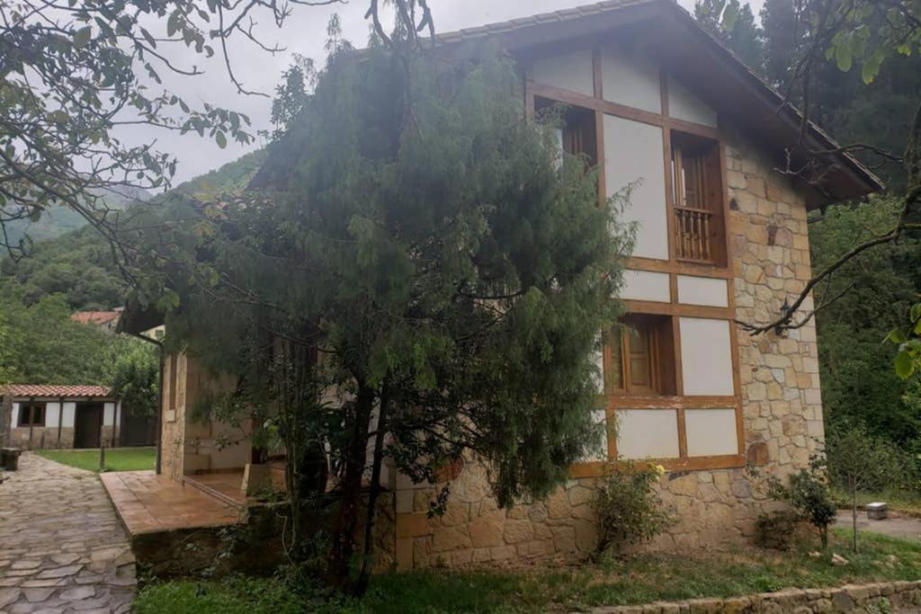Casa El Vinadal Villa Arguebanes Luaran gambar