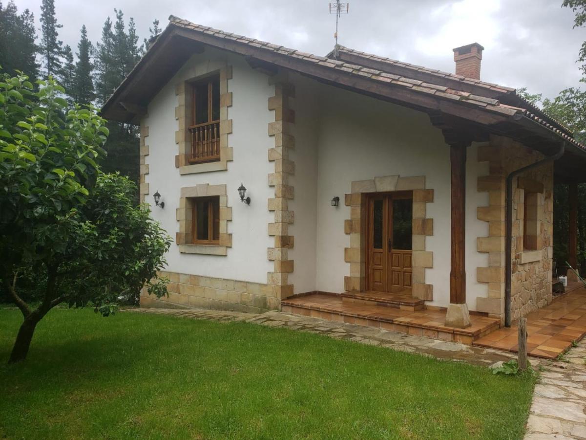 Casa El Vinadal Villa Arguebanes Luaran gambar