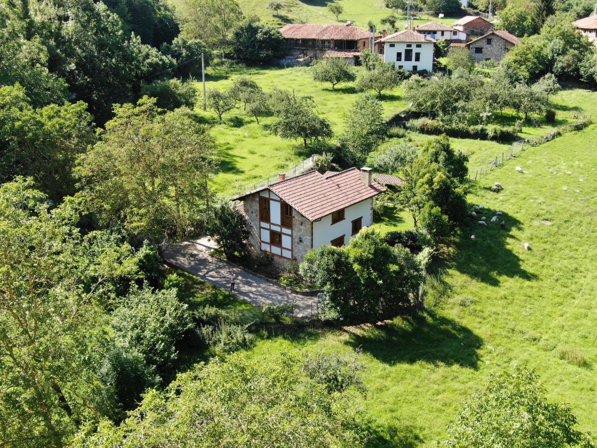 Casa El Vinadal Villa Arguebanes Luaran gambar